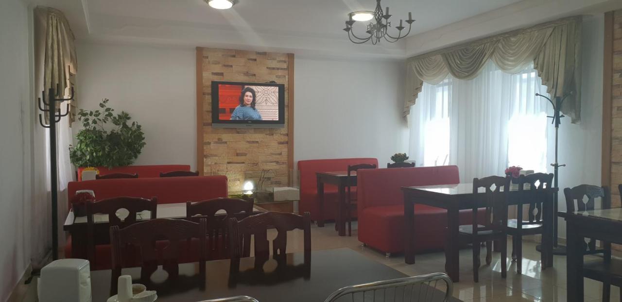 Altyn-Adam Hotel Αστάνα Εξωτερικό φωτογραφία